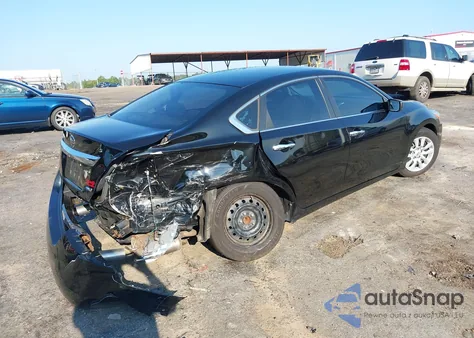 2014 Nissan Altima 2.5 S z USA, uszkodzony, nr VIN 1N4AL3AP8EC291612